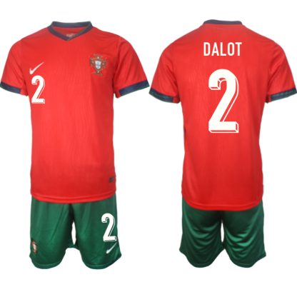 Kupiti-Prodajo-Moski-Nogometni-dresi-Portugalska-Reprezentance-Domaci-Euro-2024-Diogo-Dalot-2