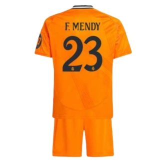 Kupiti-Novo-Poceni-Otroski-Nogometni-dresi-kompleti-za-otroke-Real-Madrid-Gostujoci-2024-25-Ferland-Mendy-23